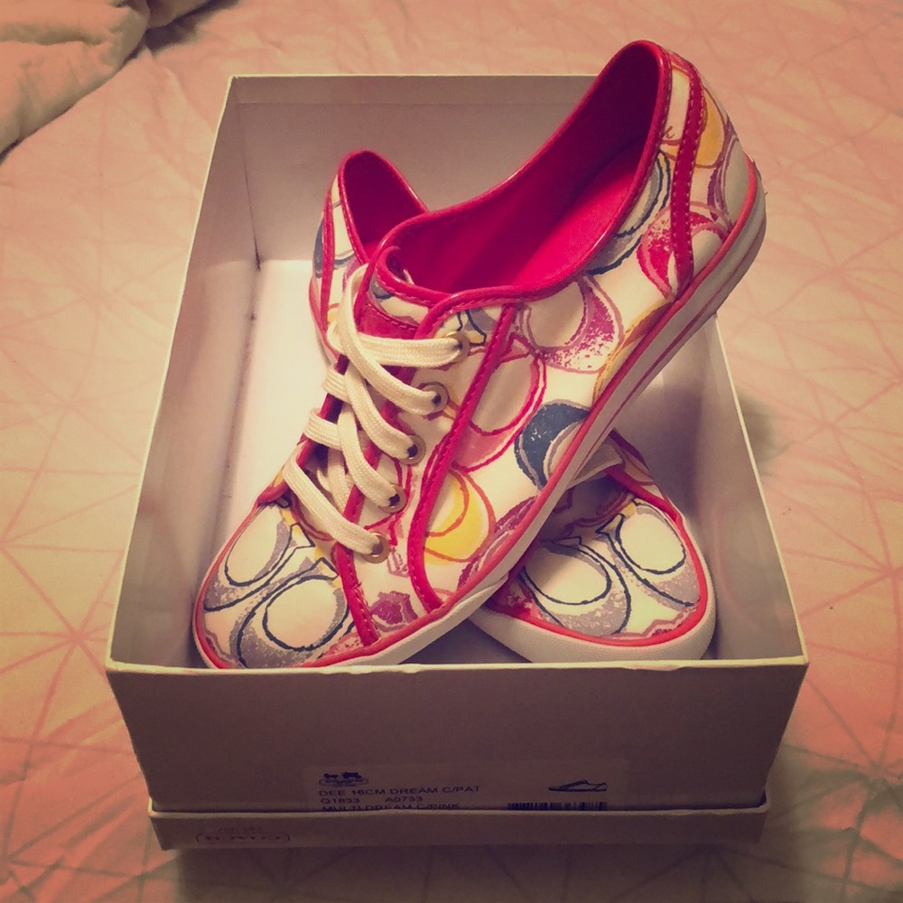 Coach poppy series sneakers!